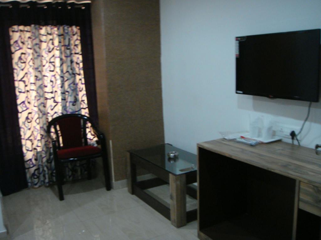 Breeze Hotel Siliguri Quarto foto