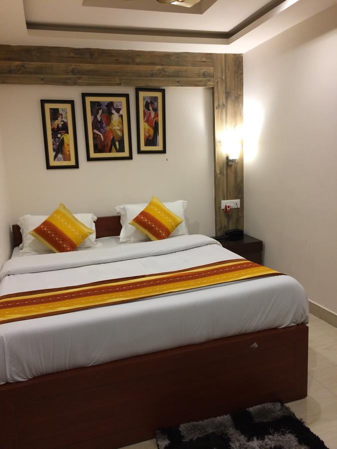 Breeze Hotel Siliguri Exterior foto