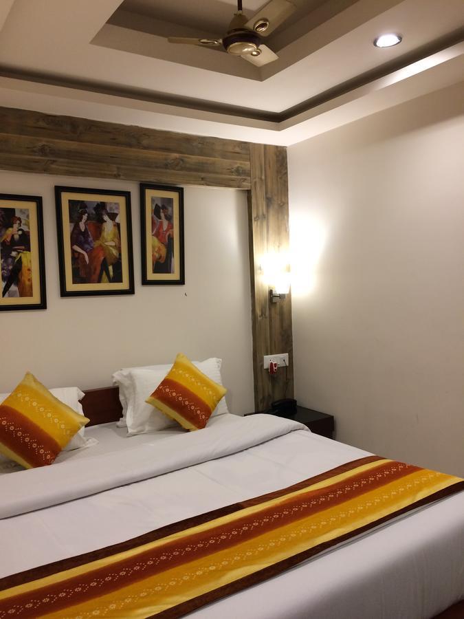 Breeze Hotel Siliguri Exterior foto